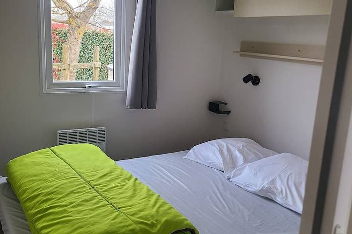 Camping pour 4 personnes, avec piscine et terrasse à Talmont-Saint-Hilaire - 2