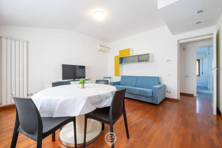 Gîte pour 3 personnes, avec balcon/terrasse à Oristano - 3
