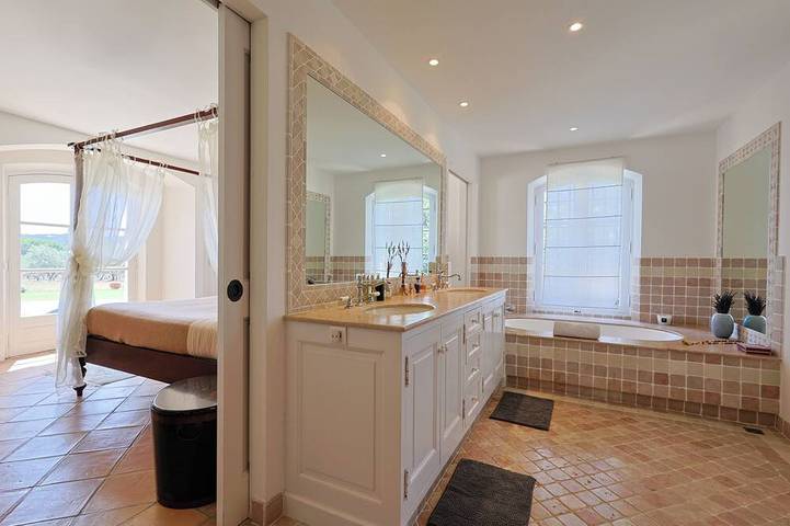 Ferienhaus für 8 Personen, mit Balkon und Garten, mit Haustier in Pampelonne - 4