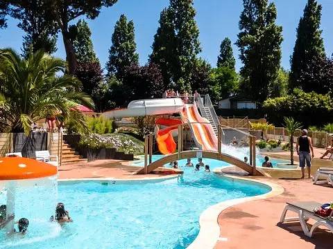 Camping pour 5 personnes