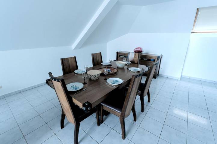 Gîte pour 6 personnes, avec balcon dans Cambuston - 3