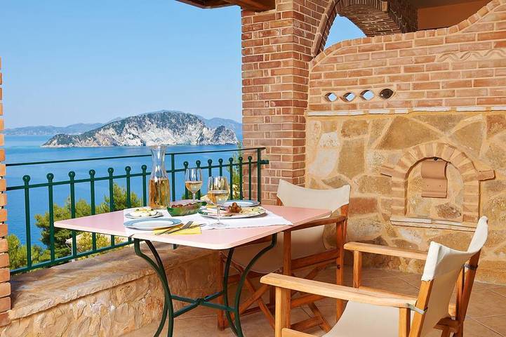 Vakantieappartement voor 3 personen, with balkon and zwembad as well as whirlpool in Laganas