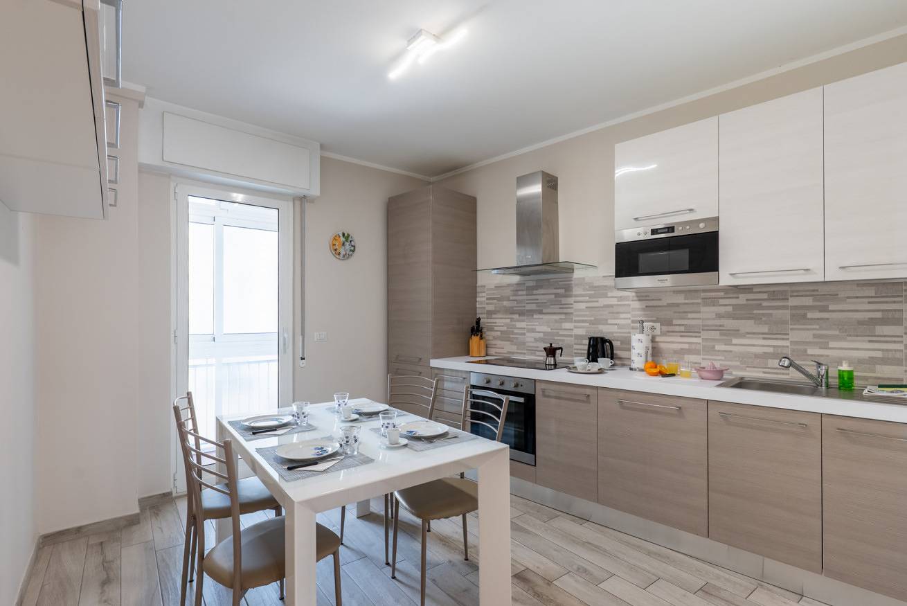 Appartamento intero, Guesthost - Cozy Flat near Concattedrale San Siro in Sanremo, Comune di Sanremo