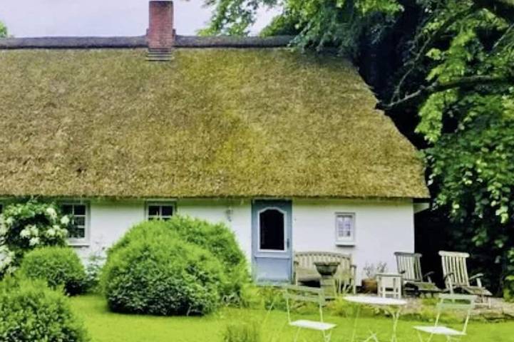 Ferienhaus für 4 Personen, mit Garten und Terrasse