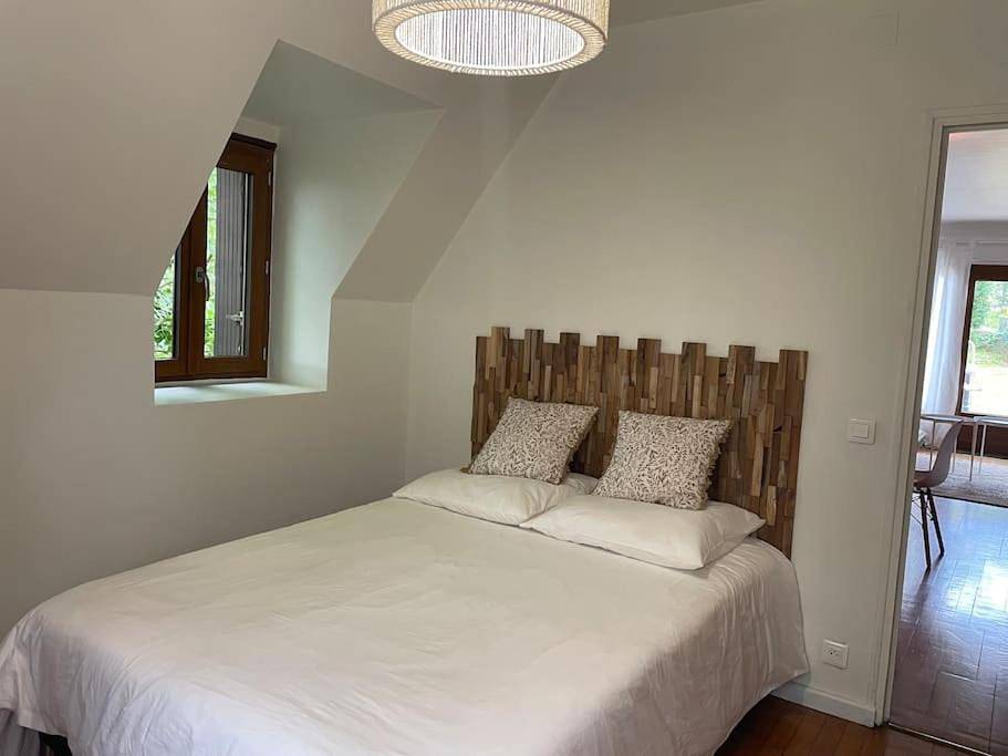 One-Bedroom House in Béduer, Lot
