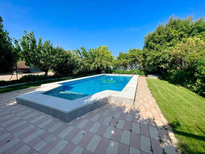 Casa de vacaciones para 25 personas, con vistas además de piscina y jardín, Familias con niños en Provincia de Albacete - 3