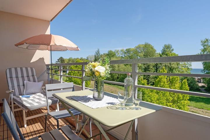 Ferienwohnung für 3 Personen, mit Balkon, kinderfreundlich in Kellenhusen - 2