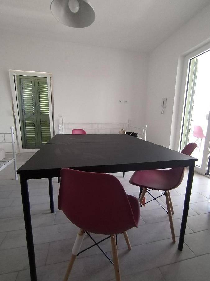 Gîte pour 5 personnes, avec balcon à Torre Chianca - 2