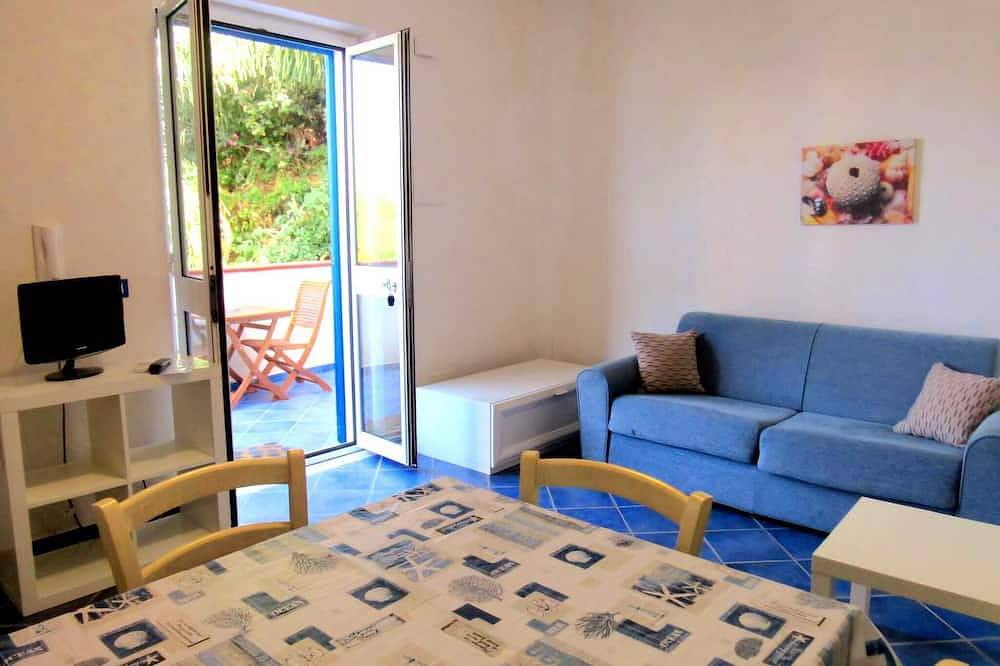 Entire apartment, Sea view apartment - The exclusive terrace on the Aeolian Islands in Scafa, Messina Province