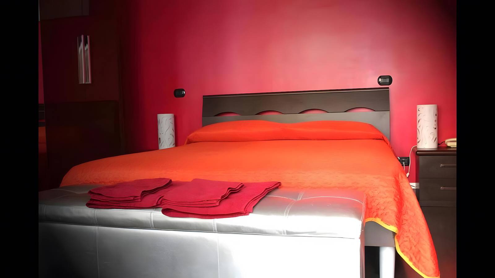 Apartamento entero, Apartamento 'Pinetina Roma' con Balcón, Wi-Fi y Aire Acondicionado in Primavalle, Roma