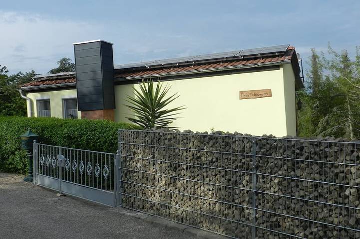 Holiday home for 4 people, with balcony and garden - 1