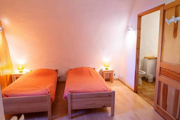 Location de vacances pour 11 personnes à Saint-Georges-de-Lévéjac - 4