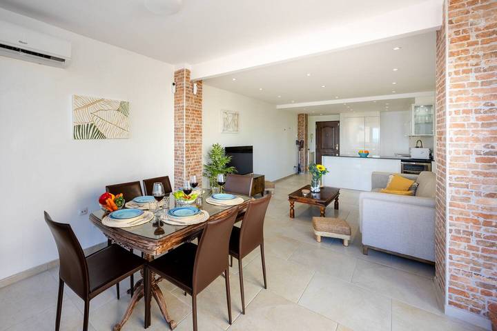 Appartement entier, Appartement de vacances pour 5 personnes avec terrasse in Raval Roig, Alicante