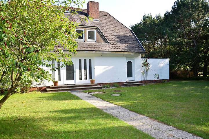 Ferienhaus für 8 Personen, mit Garten in Nebel