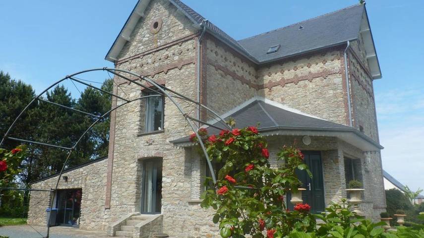 Chambre d’hôte pour 3 personnes, avec terrasse et jardin à Digosville