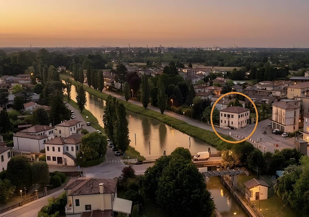 “Villa Venezia” Villa Storica sul Brenta tra Venezia e Padova in Dolo, Provincia di Venezia