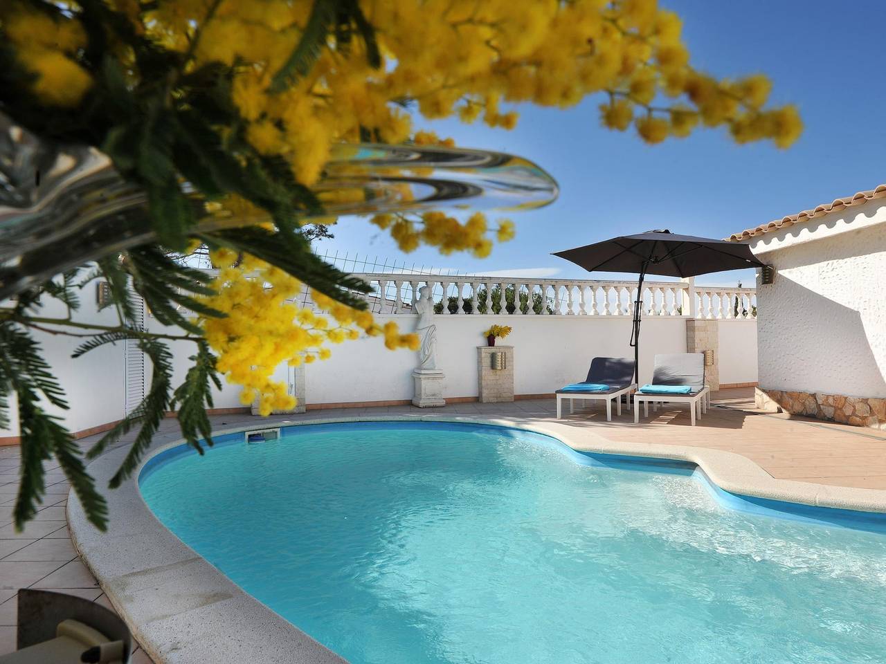 Haus mit Meerblick in Montgo. Hutg-060789 in Punta Montgo, l'Escala