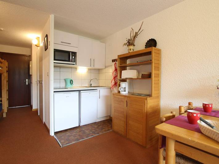Ganze Wohnung, Gemütliches Studio mit Bergblick, Pool und Balkon in der Nähe der Skipisten in La Salle-les-Alpes, Serre Chevalier