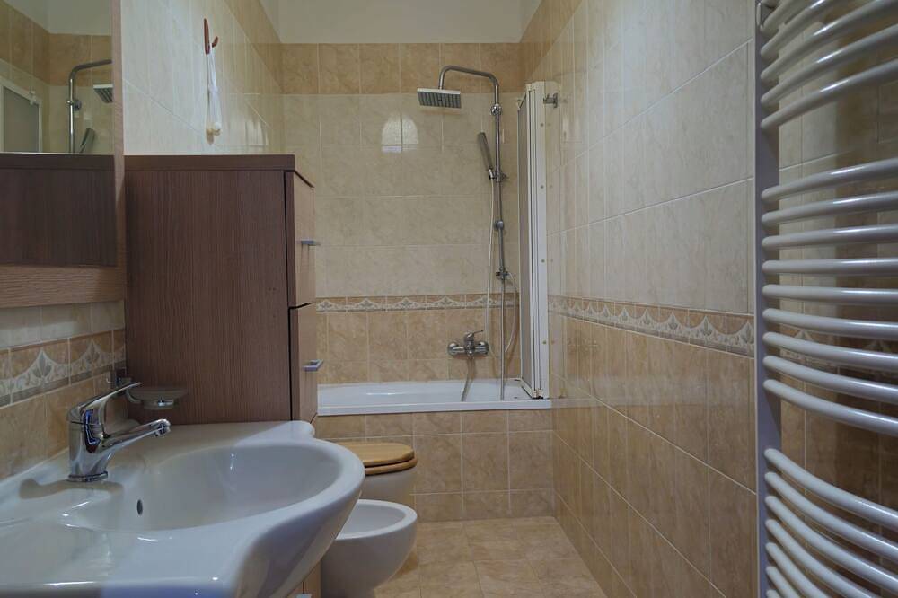 Appartamento intero, Casa Siponta -locazione turistica affitti brevi- in Manfredonia, Gargano