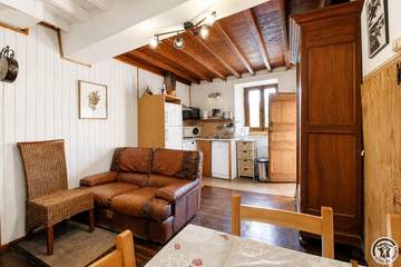 Gîte for 6 People in Illier-et-Laramade, Ariège, Photo 2