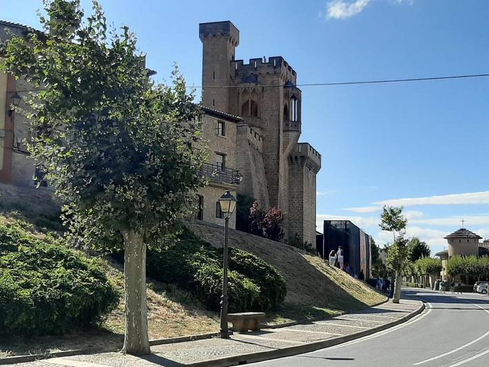 Gîte pour 5 personnes, avec Terrasse et Vue à Olite - 3