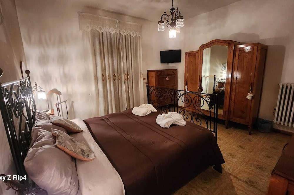 Geheel appartement, Cozy apartment a few meters from the Baiano highway exit. in Sirignano, Provincie Avellino