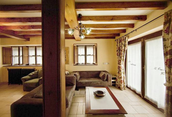 Casa rural para 9 personas, con jardín y terraza en Parque Nacional de Los Picos de Europa - 3