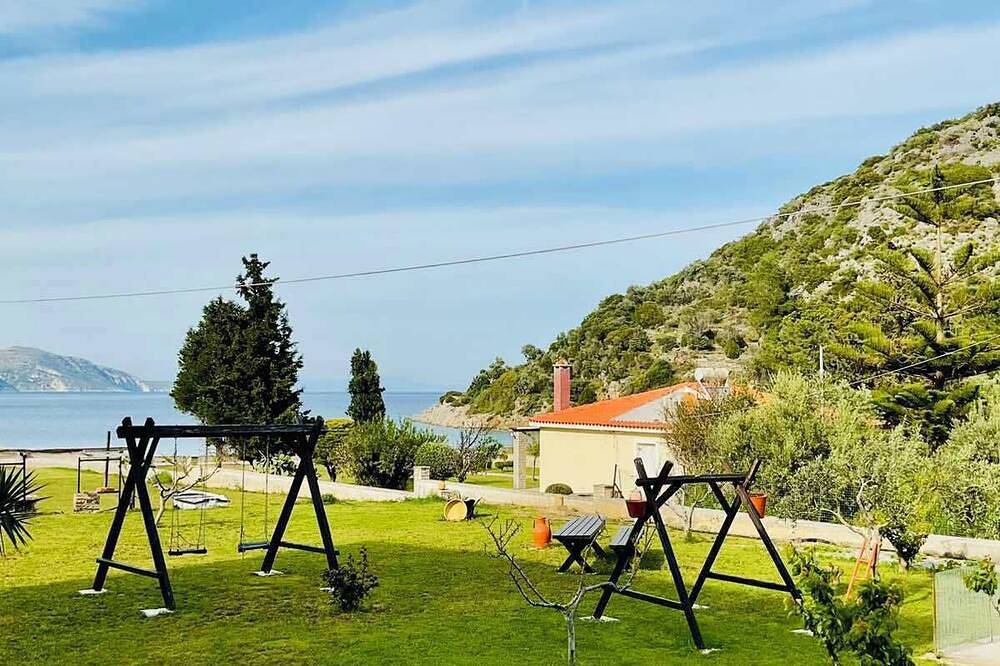 Seacret too by Villa Glyfos in Samos