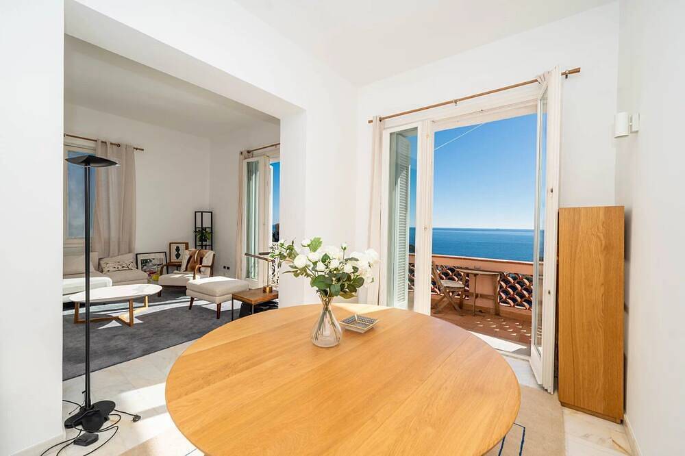 Ganze Wohnung, Dreaming 2-beds Apartment With Panoramic Sea View in Cap-d'Ail, Nizza und Umgebung