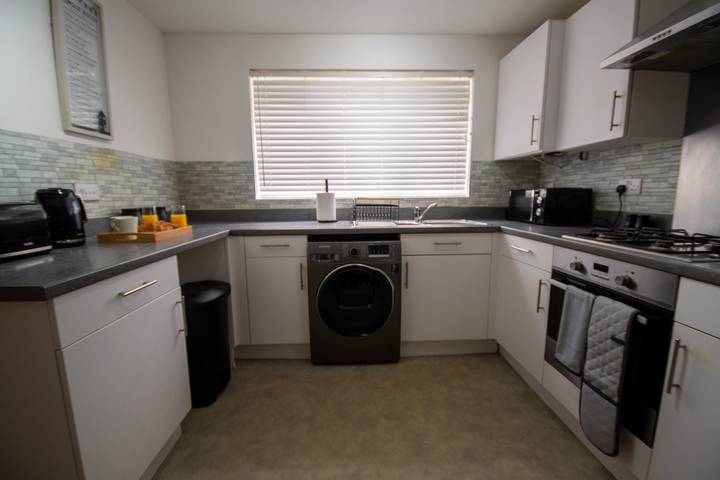 House Sleeps 7 with Garden in Wolverhampton, Région de Birmingham