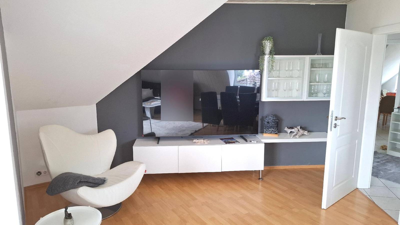 Ganze Ferienwohnung, Ferienwohnung "Möwennest" mit Balkonterrasse in Nordenham, Wesermarsch