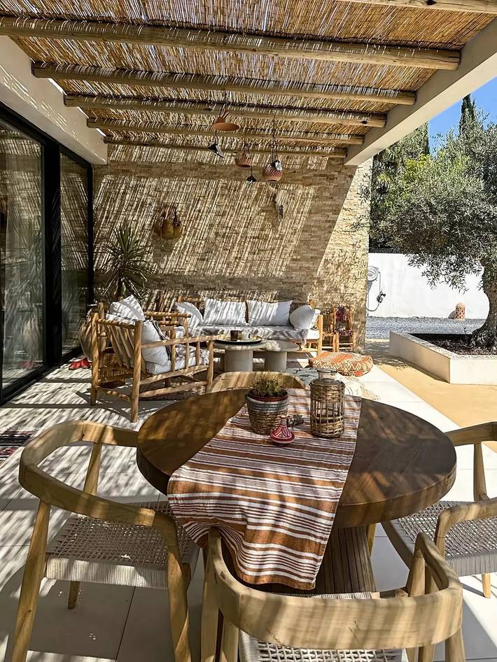 Superbe villa à Saint laurent d Aigouze in Saint-Laurent-d'Aigouze, Côte d'Améthyste