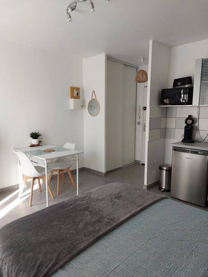 Appartement entier, One-Bedroom Apartment in Digne-les-Bains, Alpes-de-Haute-Provence