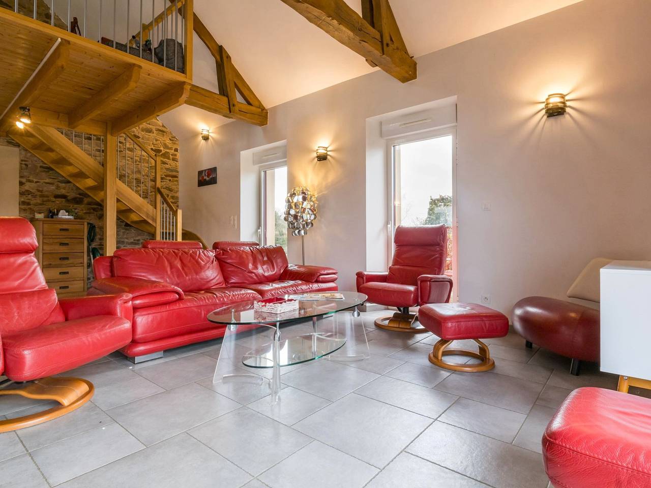 Gîte familial au calme avec étang privé, proche Nantes, jardin, activités, et accès Pmr in Nort-sur-Erdre, Région de Châteaubriant