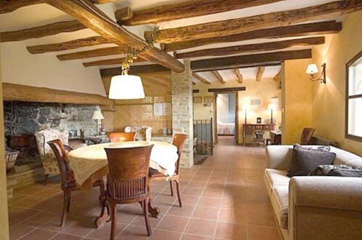 Maison de campagne pour 4 personnes, avec jardin à Ripoll - 2