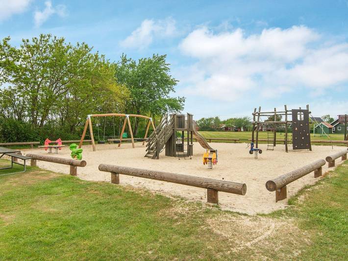 Ferienhaus für 4 Personen, mit Sauna und Terrasse sowie Balkon/Terrasse, kinderfreundlich in Bork Havn - 3