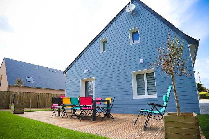 Location de vacances pour 10 personnes, avec terrasse et jardin à Sainte-Marie-du-Mont - 2