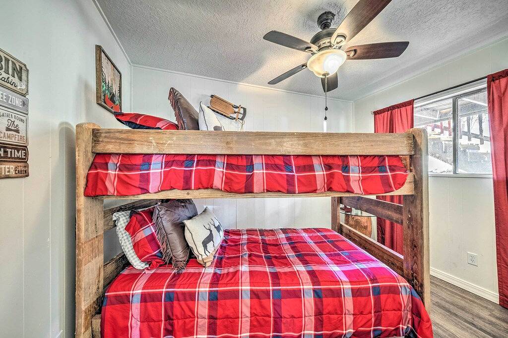 Unique & Modern Alto Home w/ Private Hot Tub! in Alto, Ski Apache