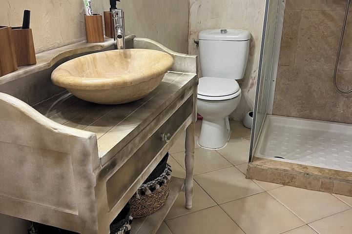 Location de vacances pour 2 personnes, avec jardin et terrasse à Manso (homonymie) - 4