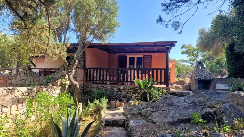 Ferienhaus für 4 Personen, mit Terrasse und Garten - 1