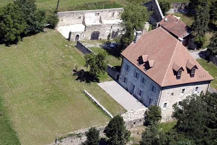 Château pour 8 personnes, avec terrasse en Haute-Savoie