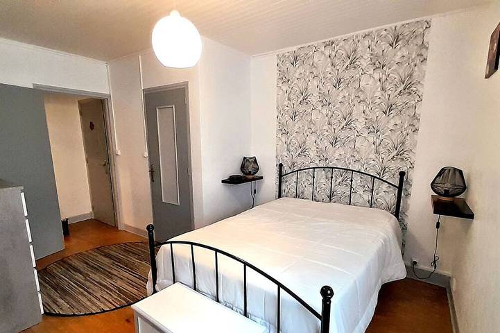 Location de vacances pour 2 personnes dans Office De Tourisme Du Pays D Entraygues Sur Truyere - 2