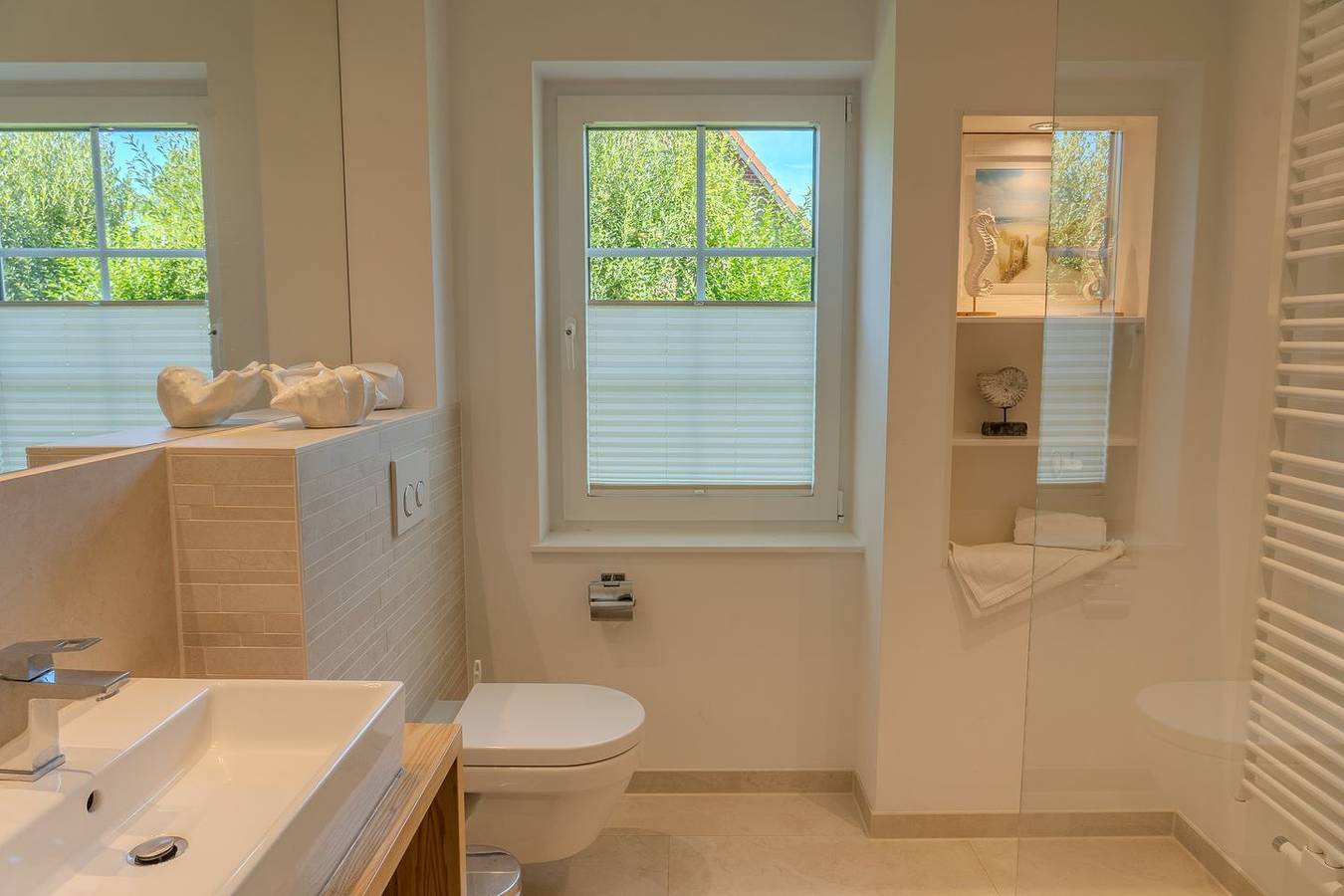 Ganze Wohnung, Moderne Ferienwohnung in List für zwei Personen mit Terrasse und Strandnähe in List (Sylt), Sylt