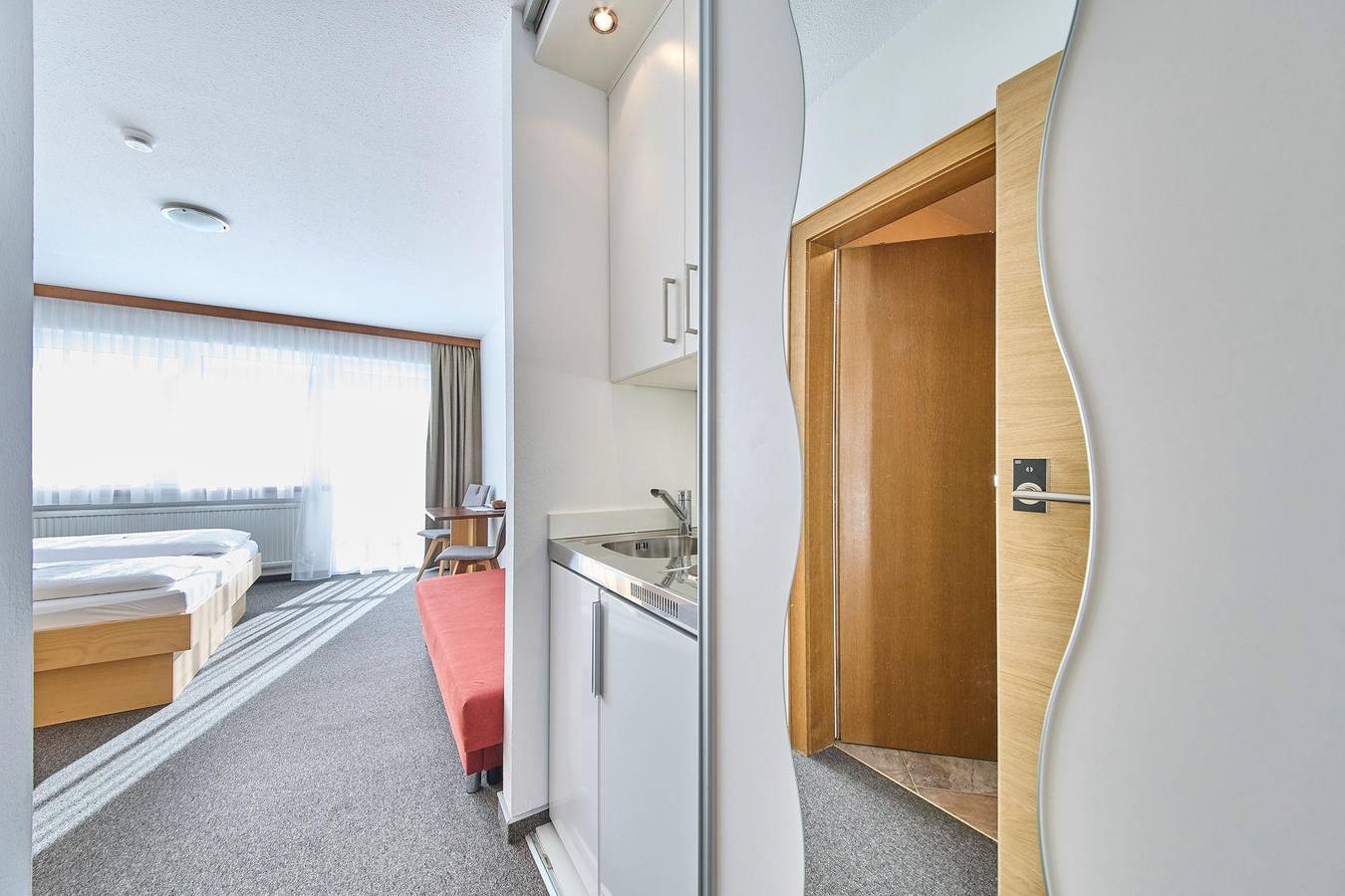 Tweepersoonskamer, douche en bad, Wc in Walchsee, Kaisergebirge
