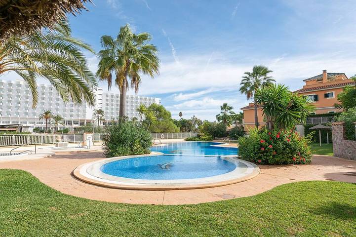 Apartamento de vacaciones para 4 personas, con jardín y piscina - 1