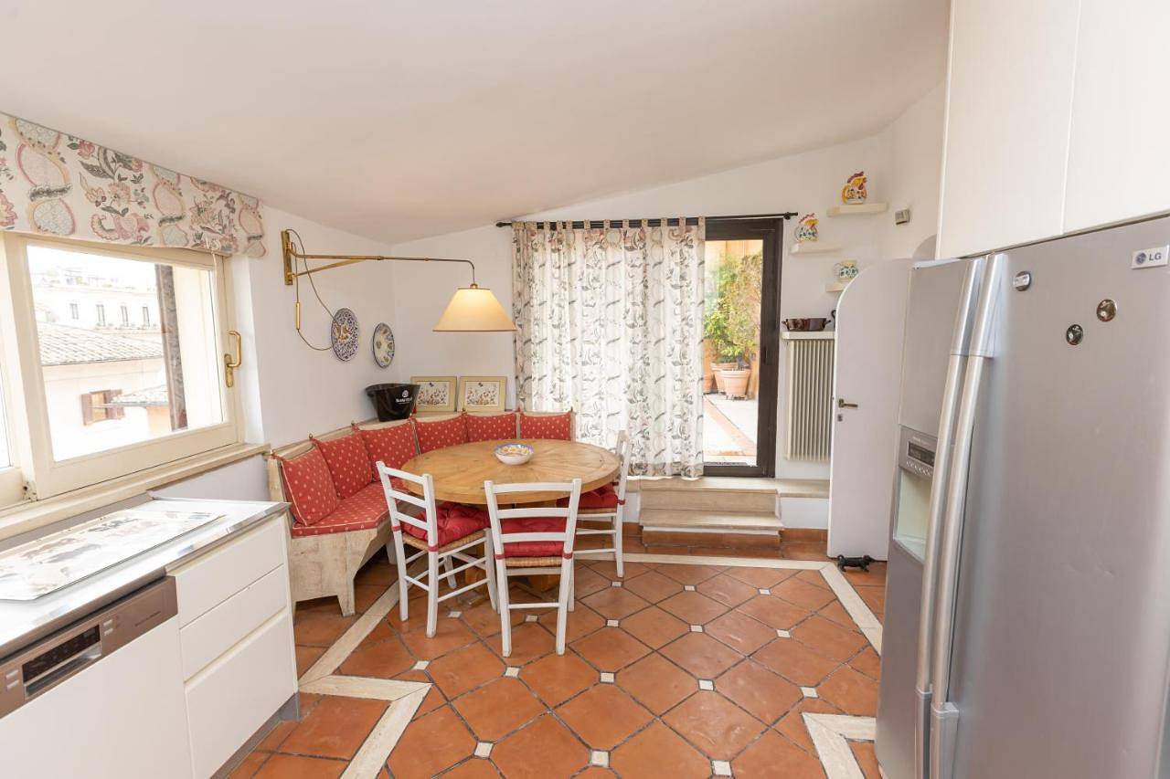 Appartamento intero, Pantheon Rondanini Luxury Penthouse in Centro di Roma, Roma