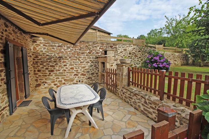 Gîte pour 4 personnes, avec Terrasse et Jardin