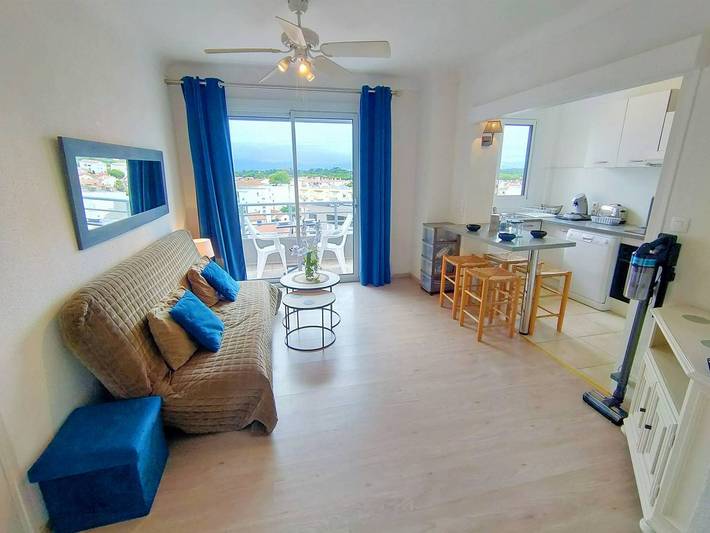 Gîte pour 5 personnes, avec Balcon dans Canet-Plage