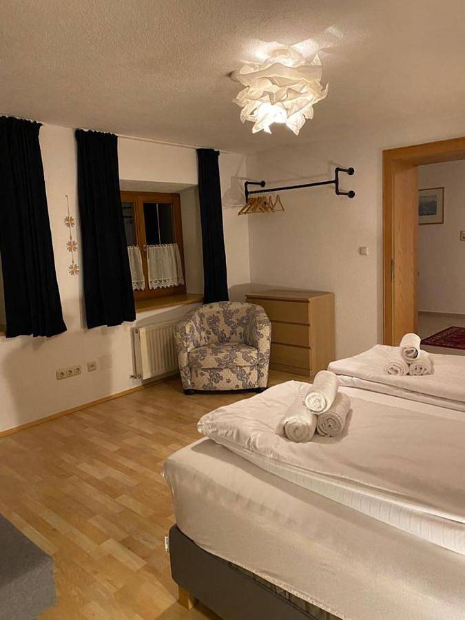 Chambre d’hôte pour 5 personnes, avec terrasse et jardin à Bichlbach - 4