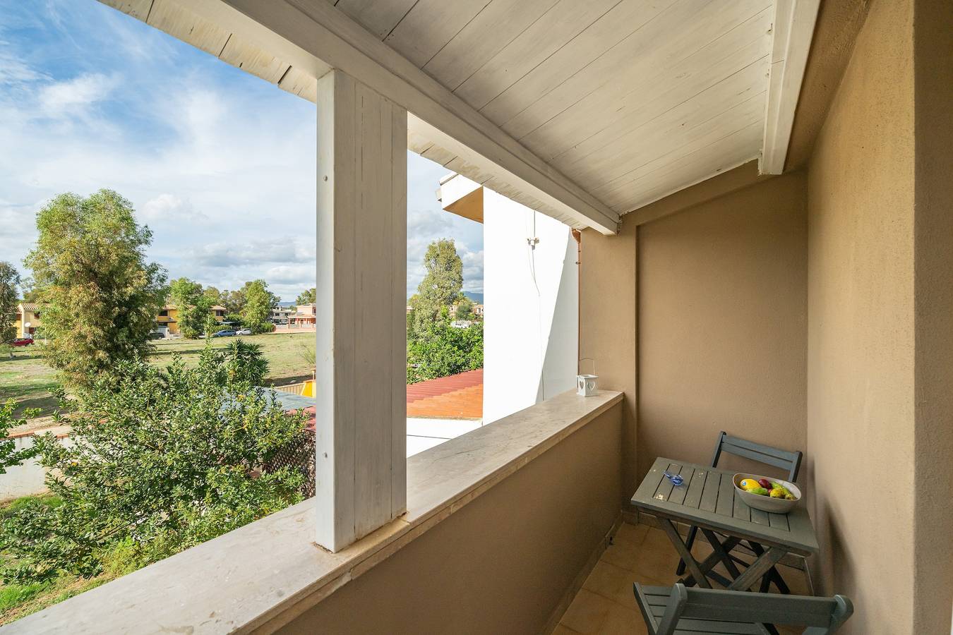Luxi Noa Apartment Holiday Home with Private Terrace, Wi-Fi & Air Conditioning in Foxi, Campidano